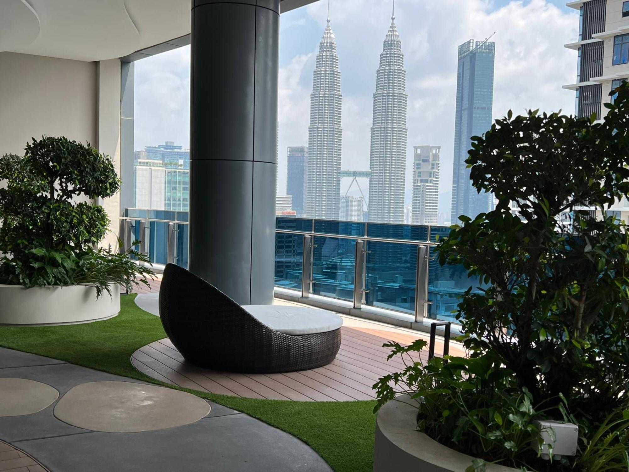 Eaton Residence Suites Klcc Kuala Lumpur Exteriör bild