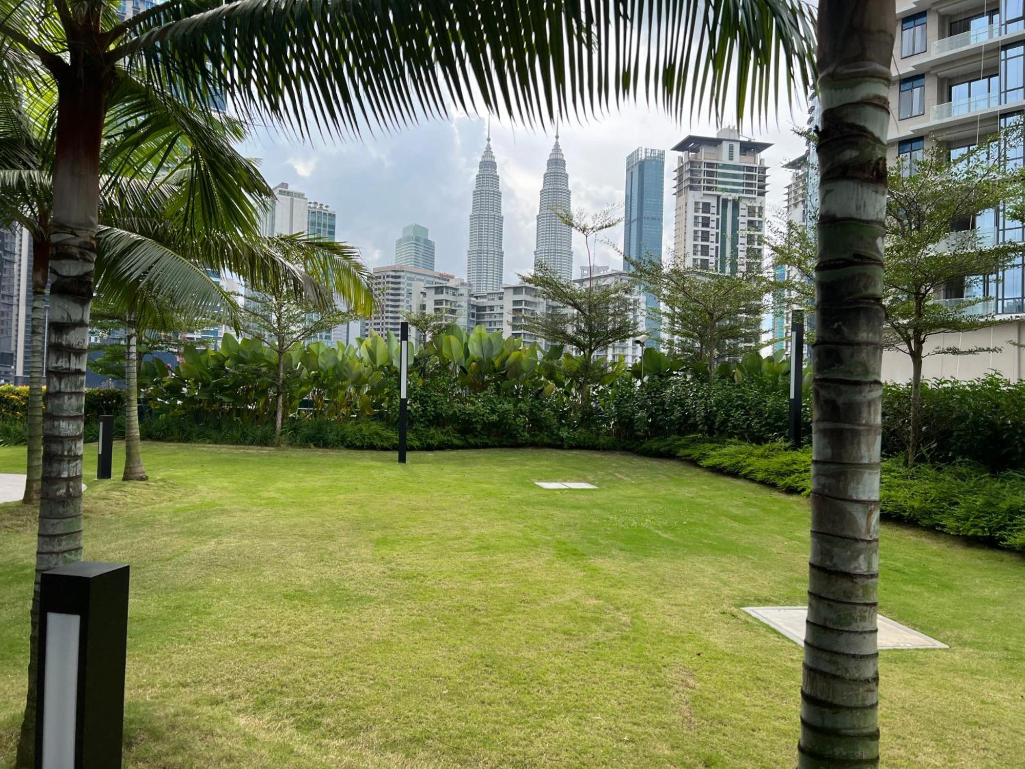 Eaton Residence Suites Klcc Kuala Lumpur Exteriör bild